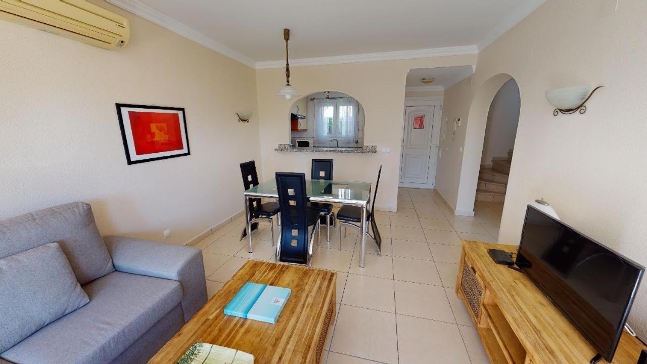 Apartamentos Y Villas Oliva Nova Golf Resort Exteriör bild