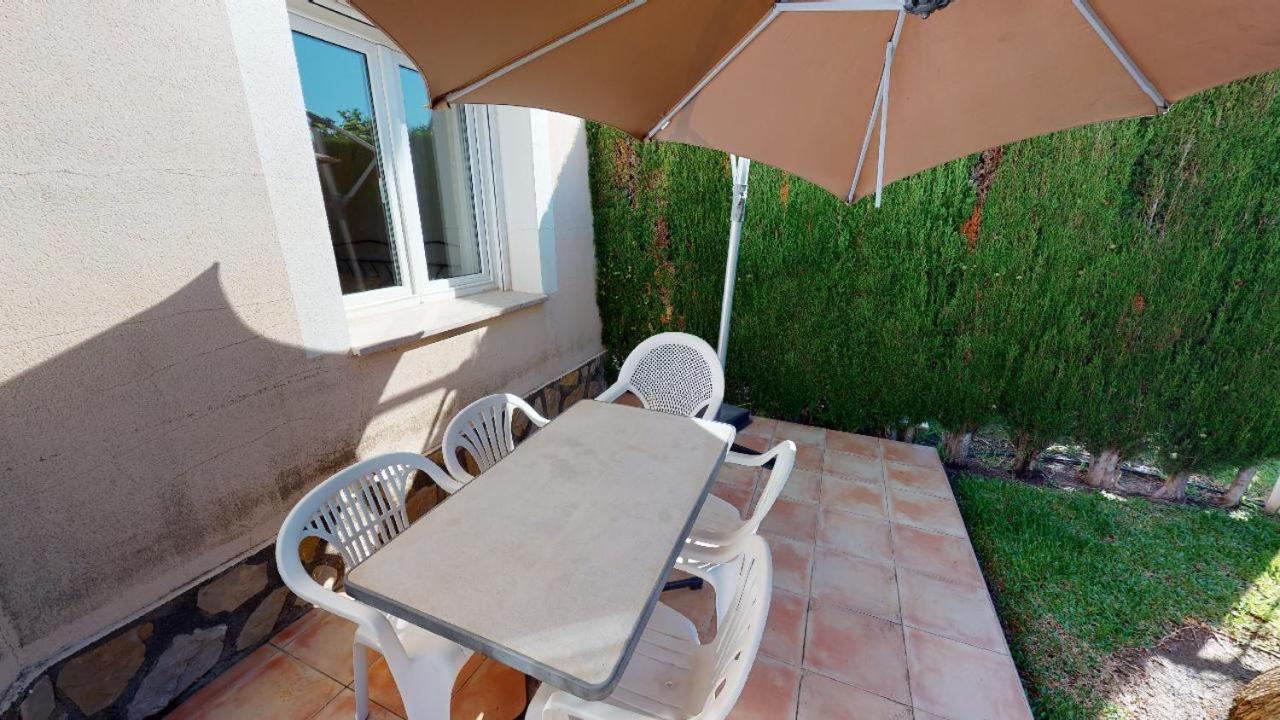 Apartamentos Y Villas Oliva Nova Golf Resort Exteriör bild