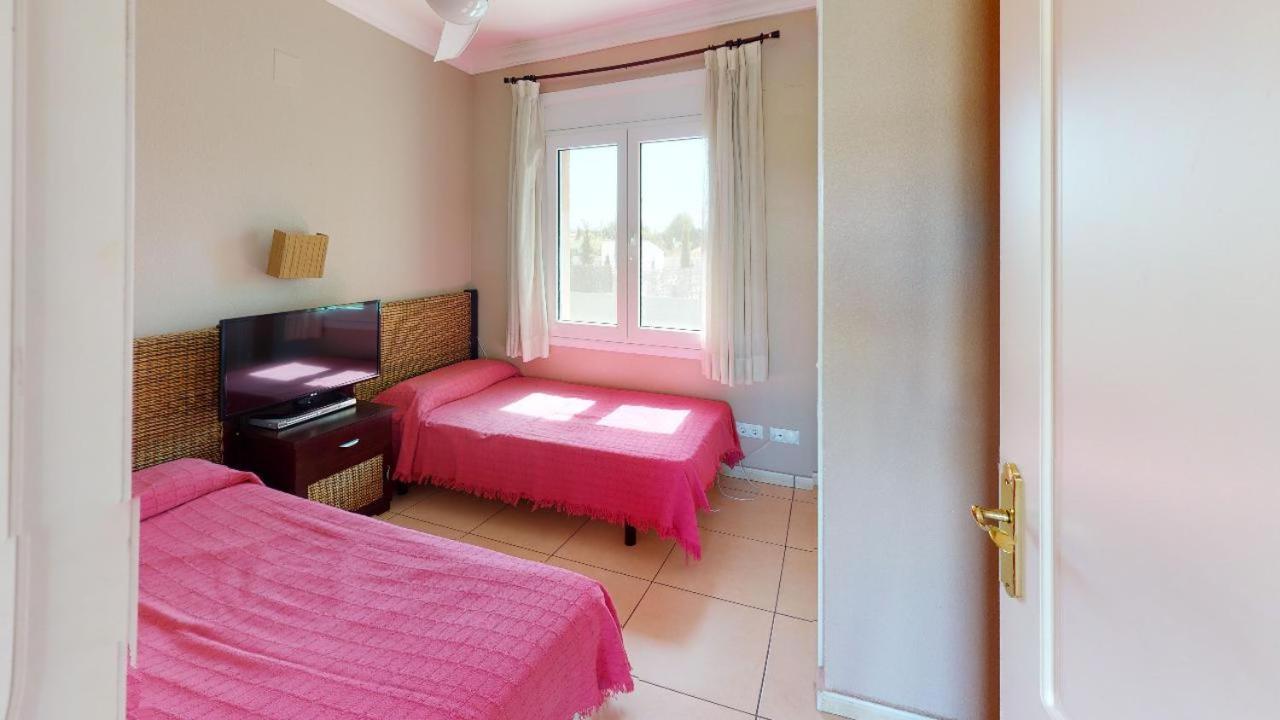 Apartamentos Y Villas Oliva Nova Golf Resort Exteriör bild