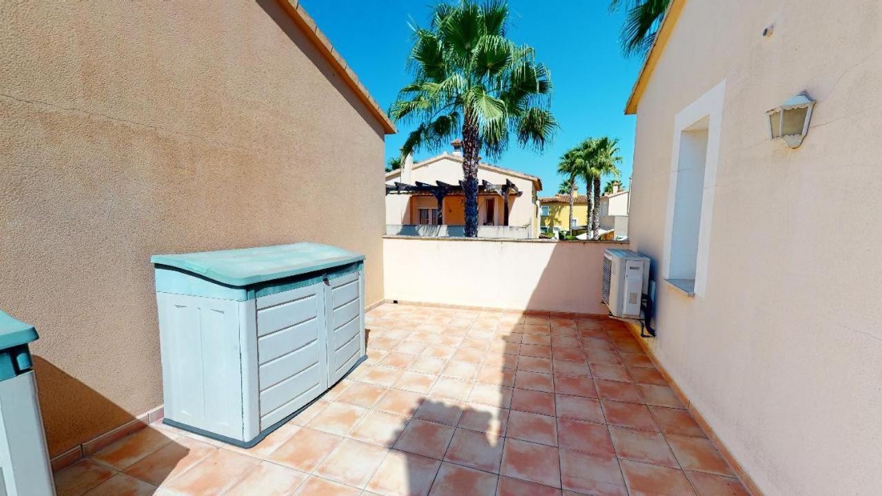 Apartamentos Y Villas Oliva Nova Golf Resort Exteriör bild